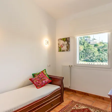 Yuta By Danlux Invest * Tossa de Mar