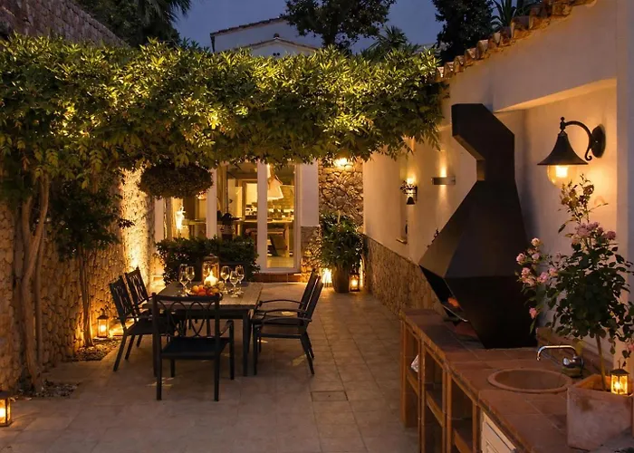 Yuta By Danlux Invest 펜션 또사데마르